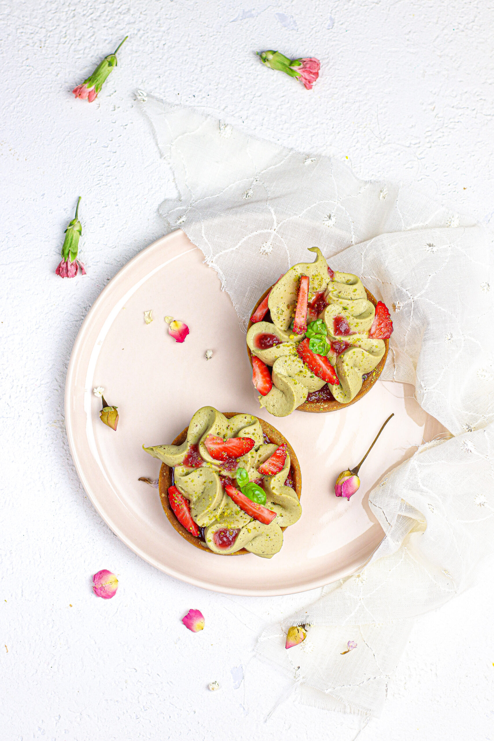 Tartellette fragole e pistacchio