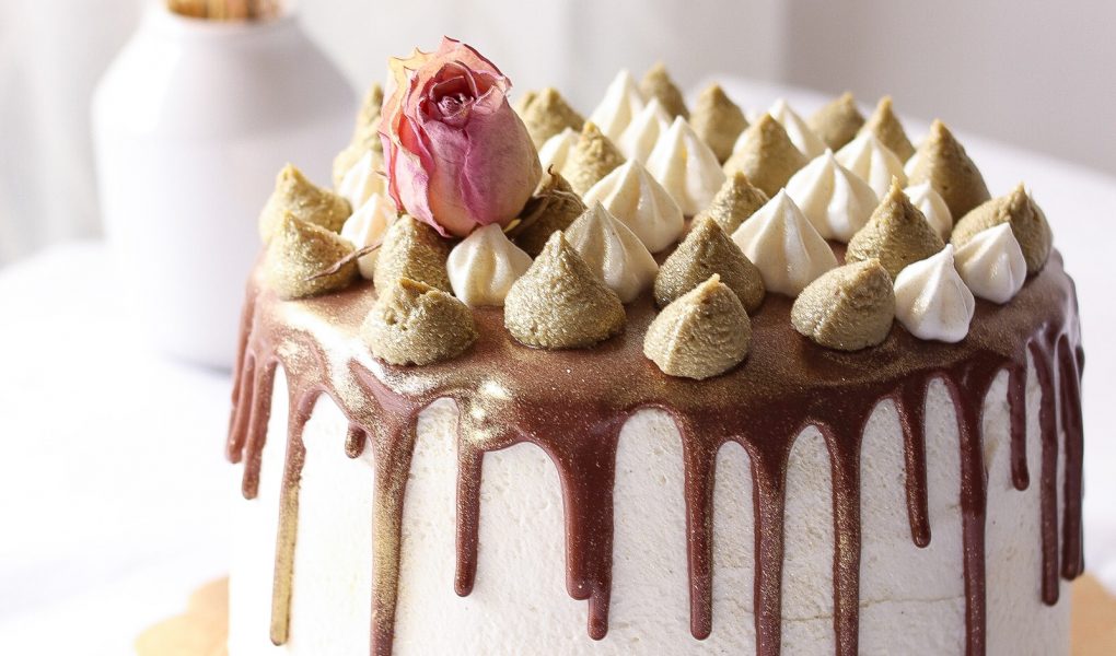 Torta Drip Cake