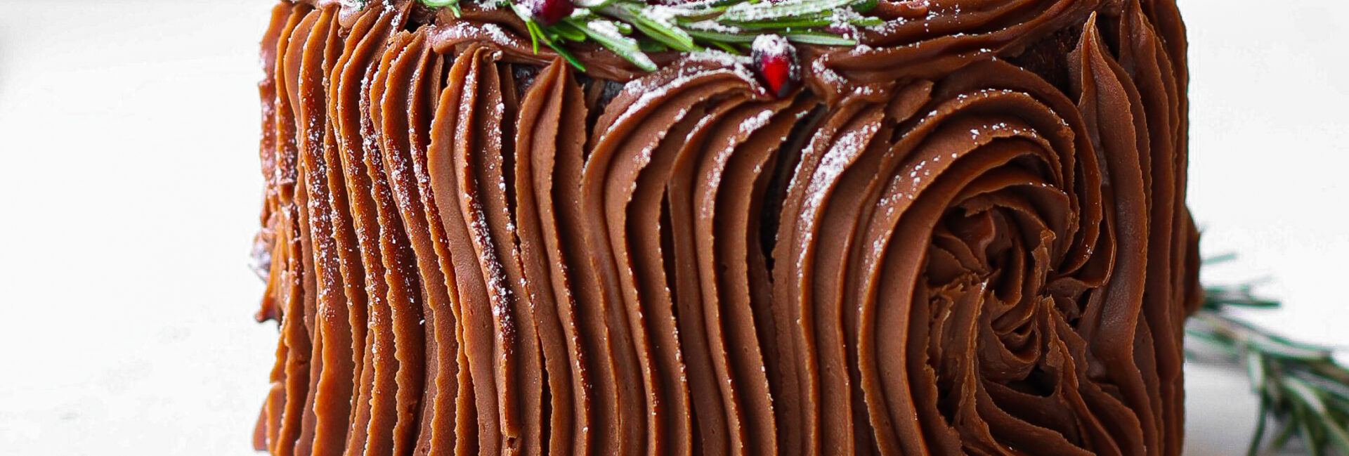 Panettone al cacao con ganache al cioccolato